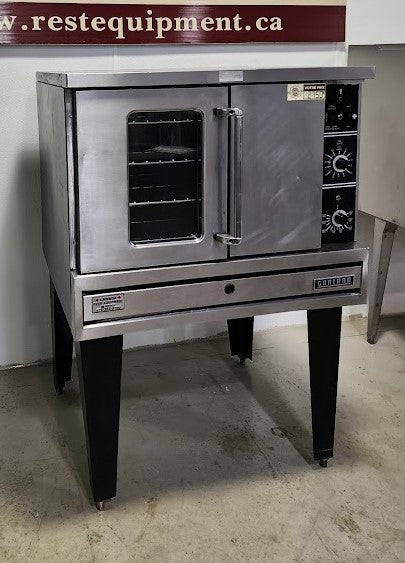 Single full size electric convection oven