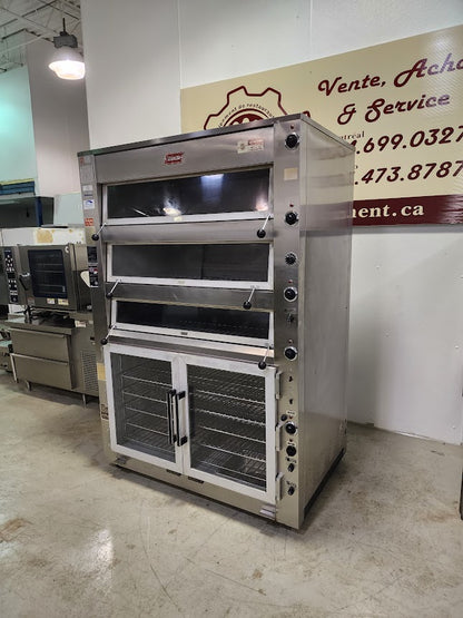 Three-deck electric baking oven with proofer