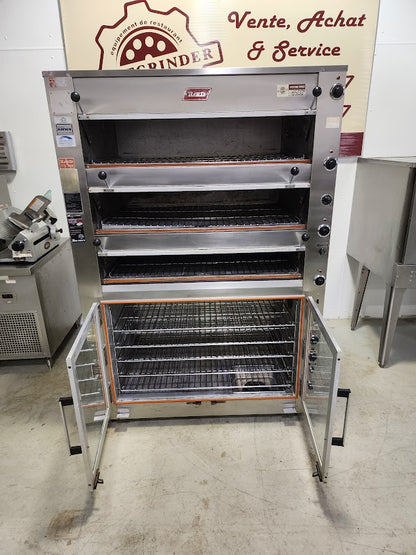 Three-deck electric baking oven with proofer