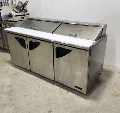 Refrigerated pizza prep table 60"