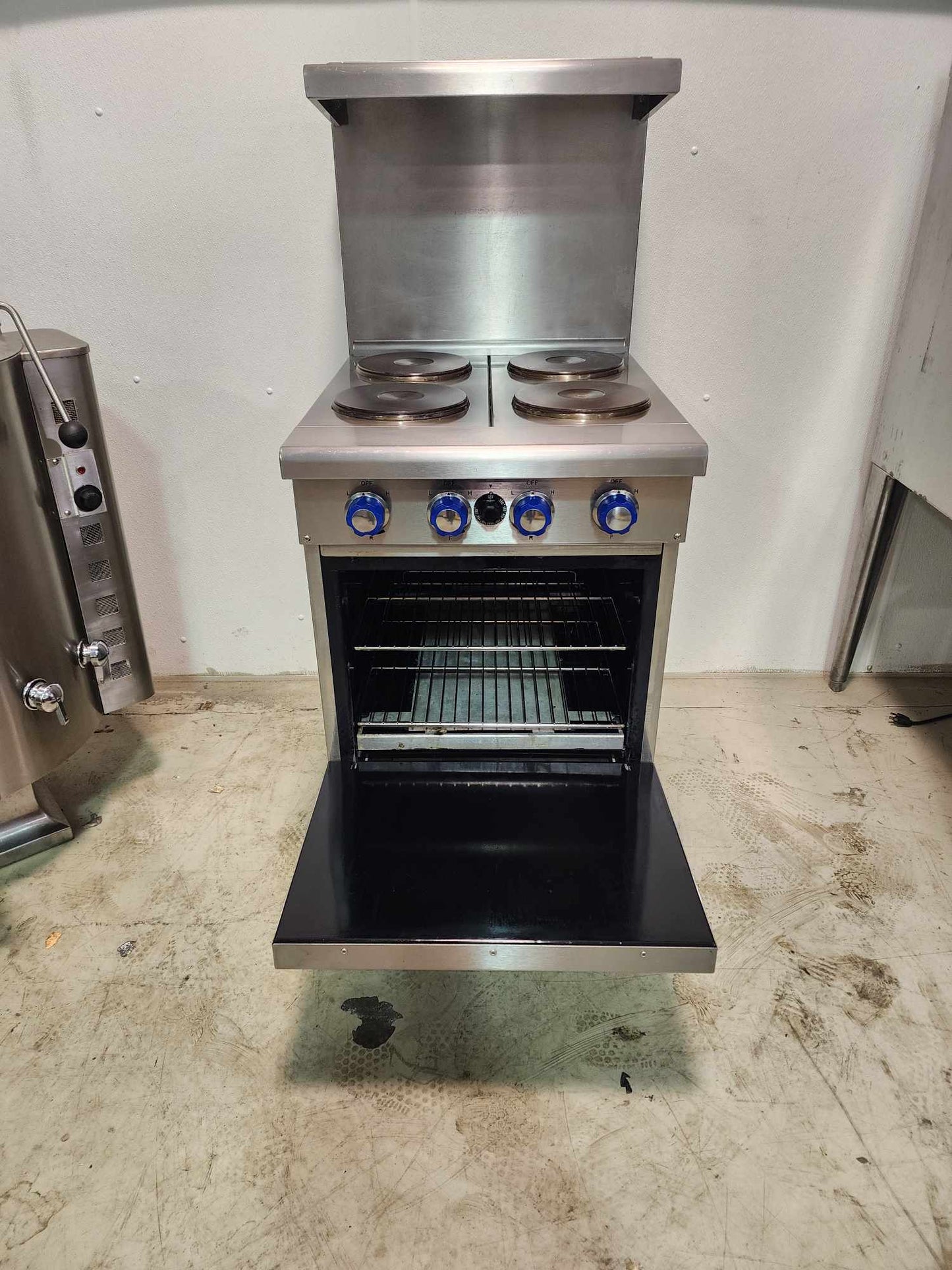 Imperial Electric stove with oven