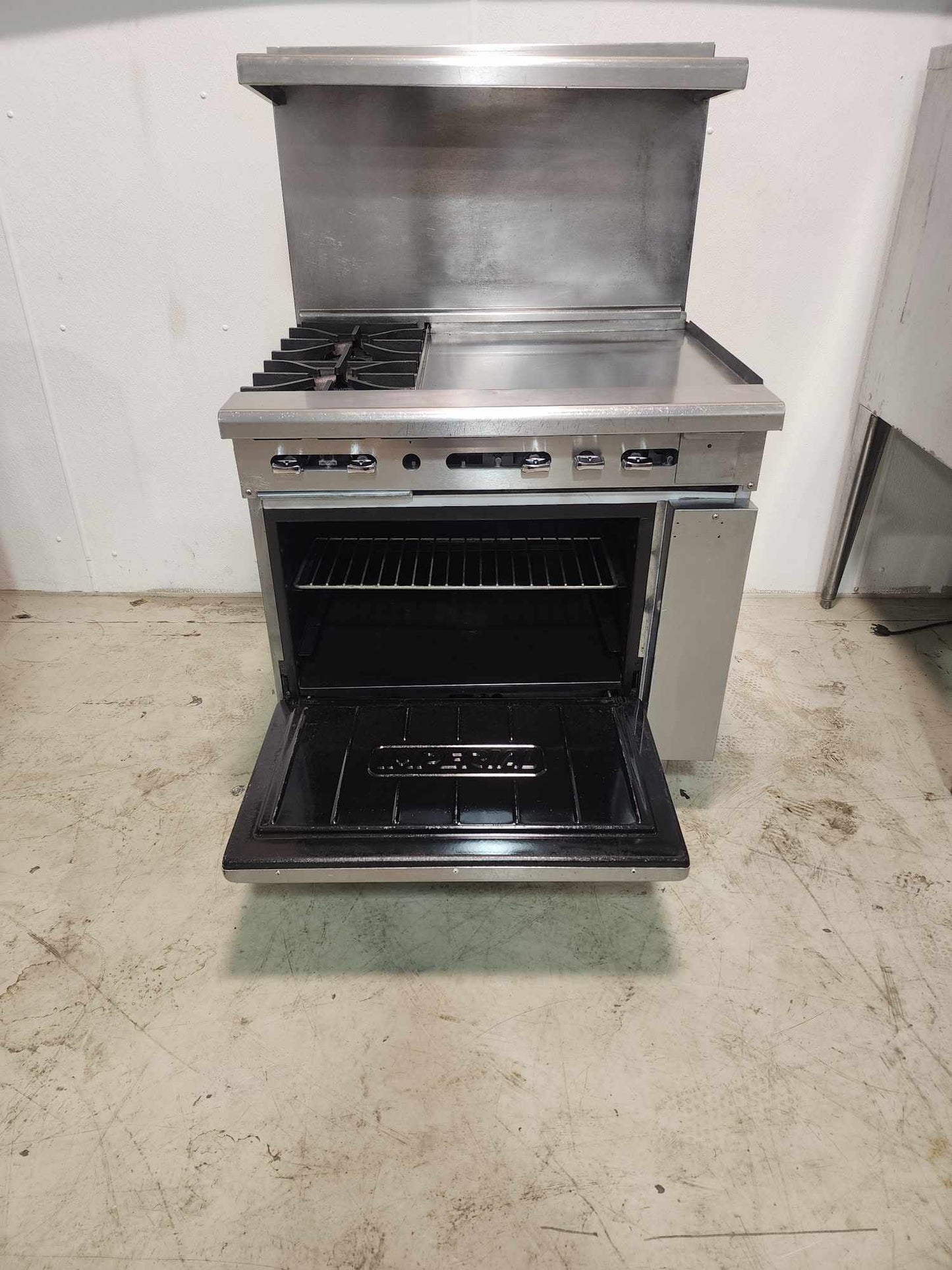 Imperial 2-Burner Stove with 24" Griddle